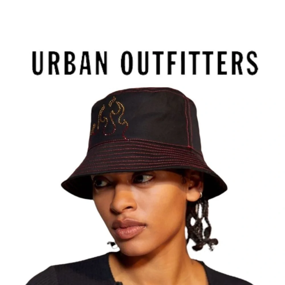 BRAND NEW Urban Outfitters Y2K Rhinestone Denim Bucket Hat - Picture 3 of 3